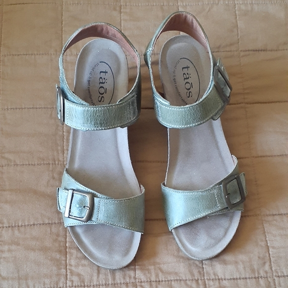 Taos: Green Wedge (8-8.5) - Picture 3 of 12